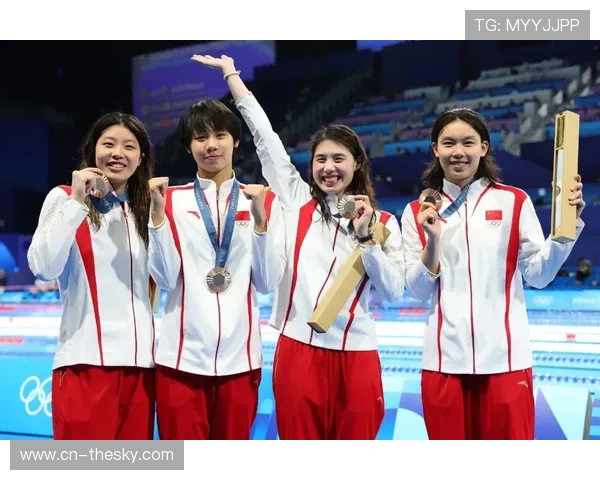 第十五届全运会游泳项目开赛，潘展乐、汪顺、李冰洁等奥运冠军亮相首日争夺